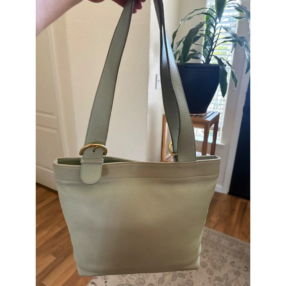 Coach Vintage City Tote Shopper Bag Mint Seafoam Green Leather USA G6M-4157